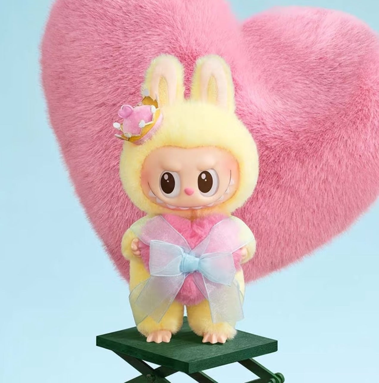 Labubu – Let’s Checkmate Series Vinyl Plush Doll